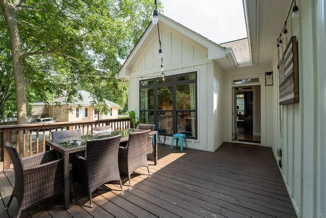 Lots of Space for Outdoor Entertaining
