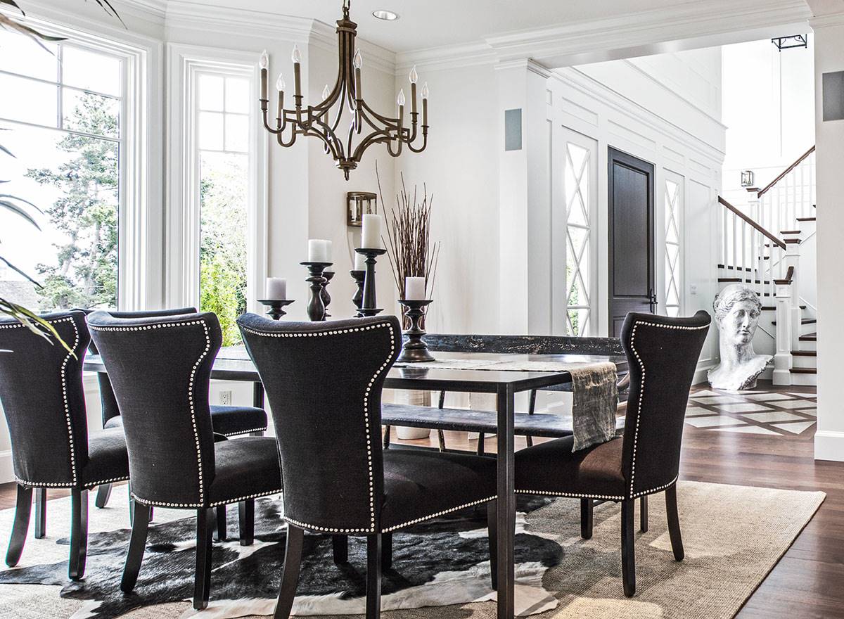 Gorgeous Dining Area with Bay Window and Bronze Chandelier