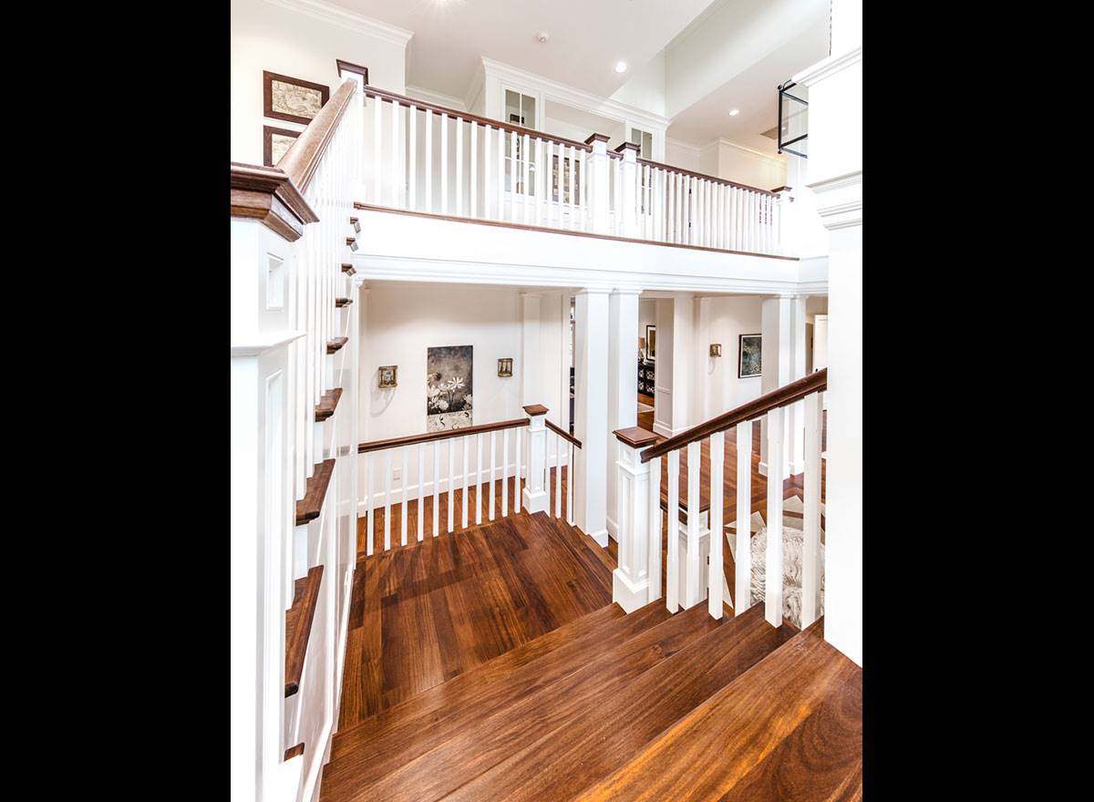 A U-Shaped Stairway Adds Beauty and Saves Space