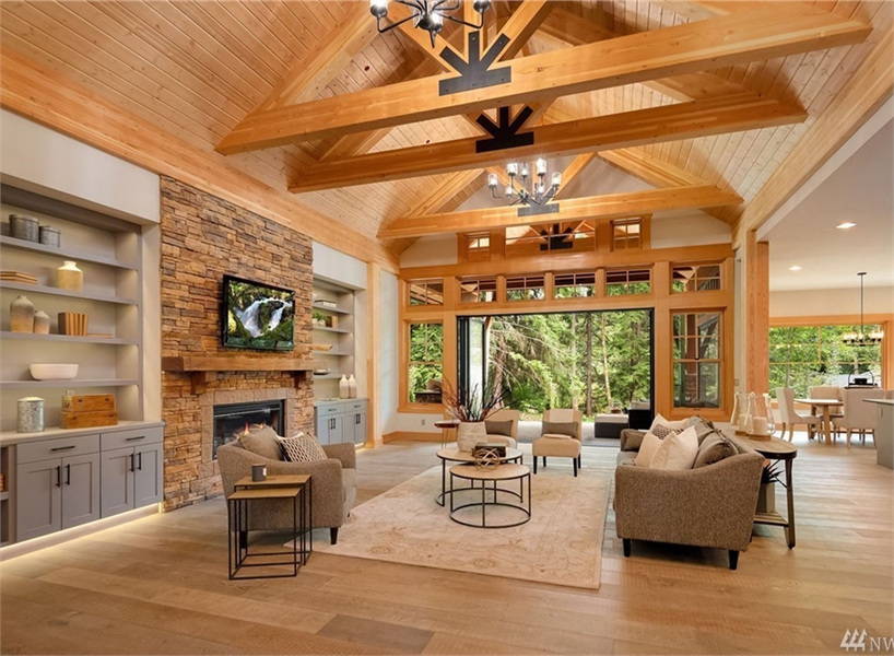 Great Room with Vaulted Ceiling & Fireplace