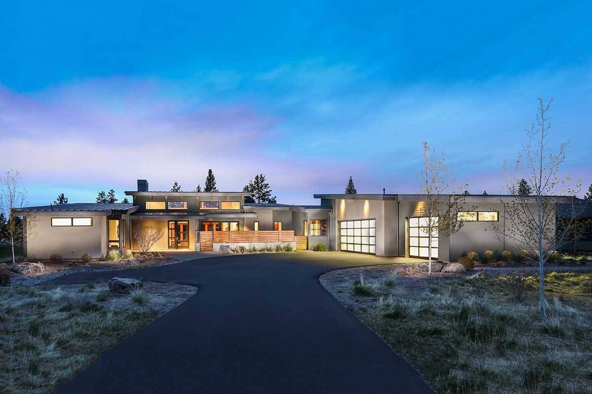 Stunning Ranch Contemporary Home with 3-Car Garage