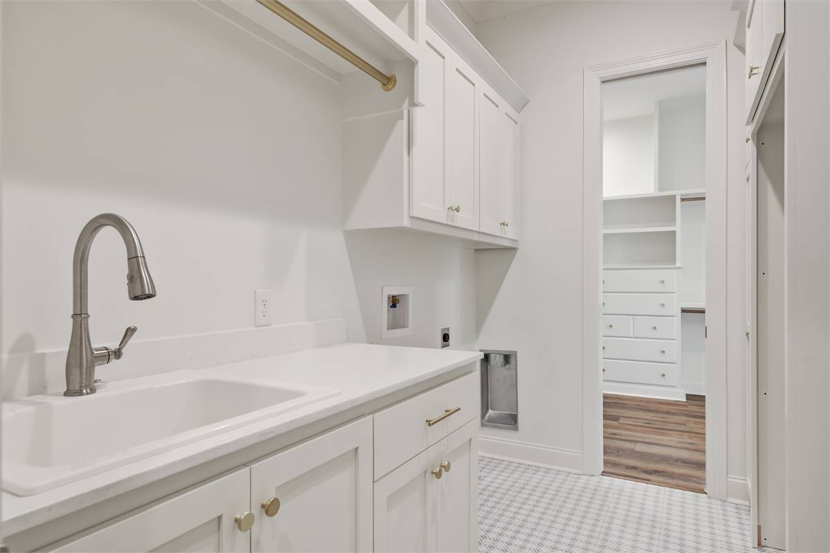 Laundry Room with Utility Sink