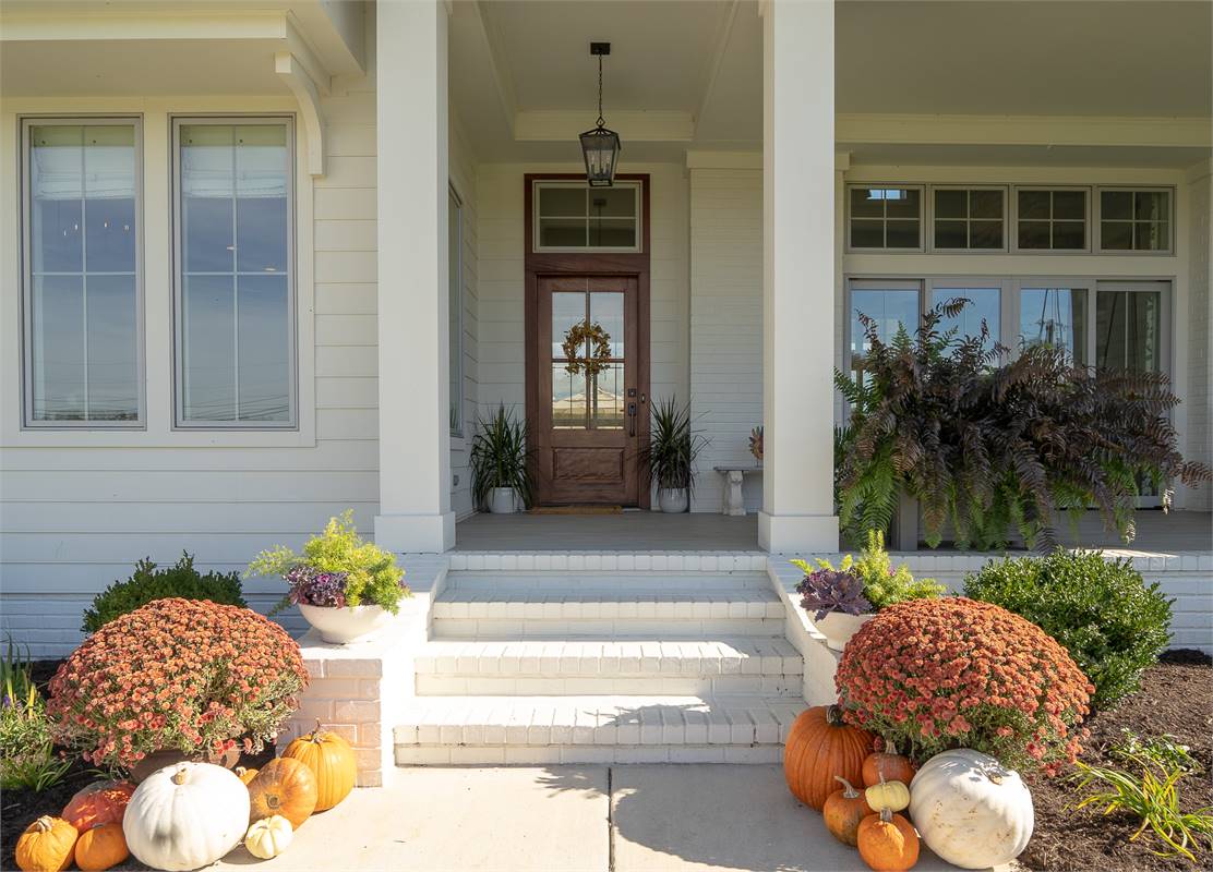Covered Front Porch Entryway