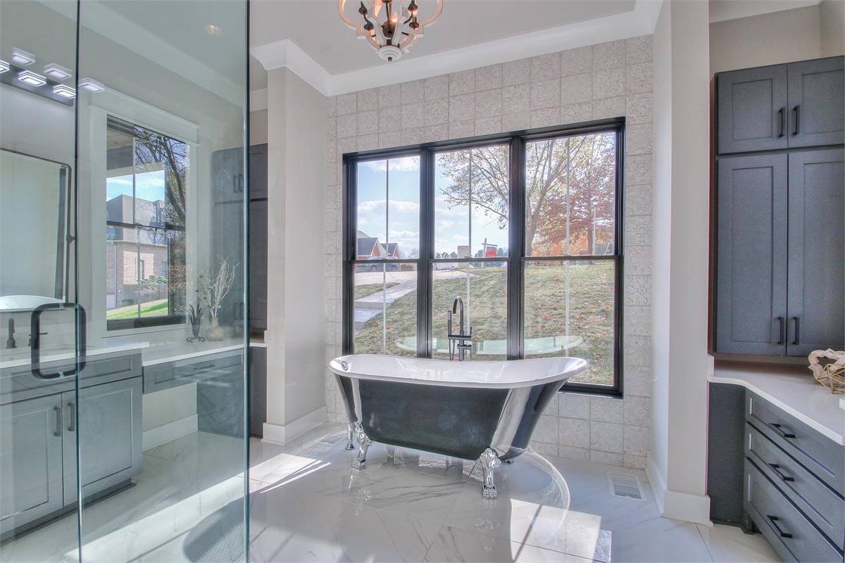 Primary Ensuite Bath with Soaking Tub and Walk-in Shower